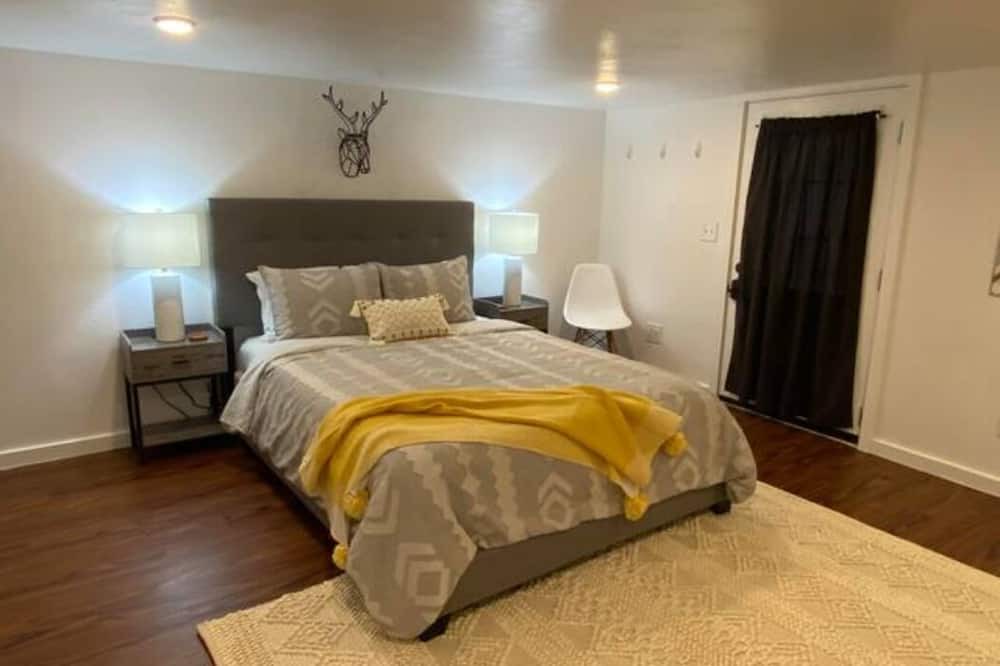Photo of Bedroom in North End