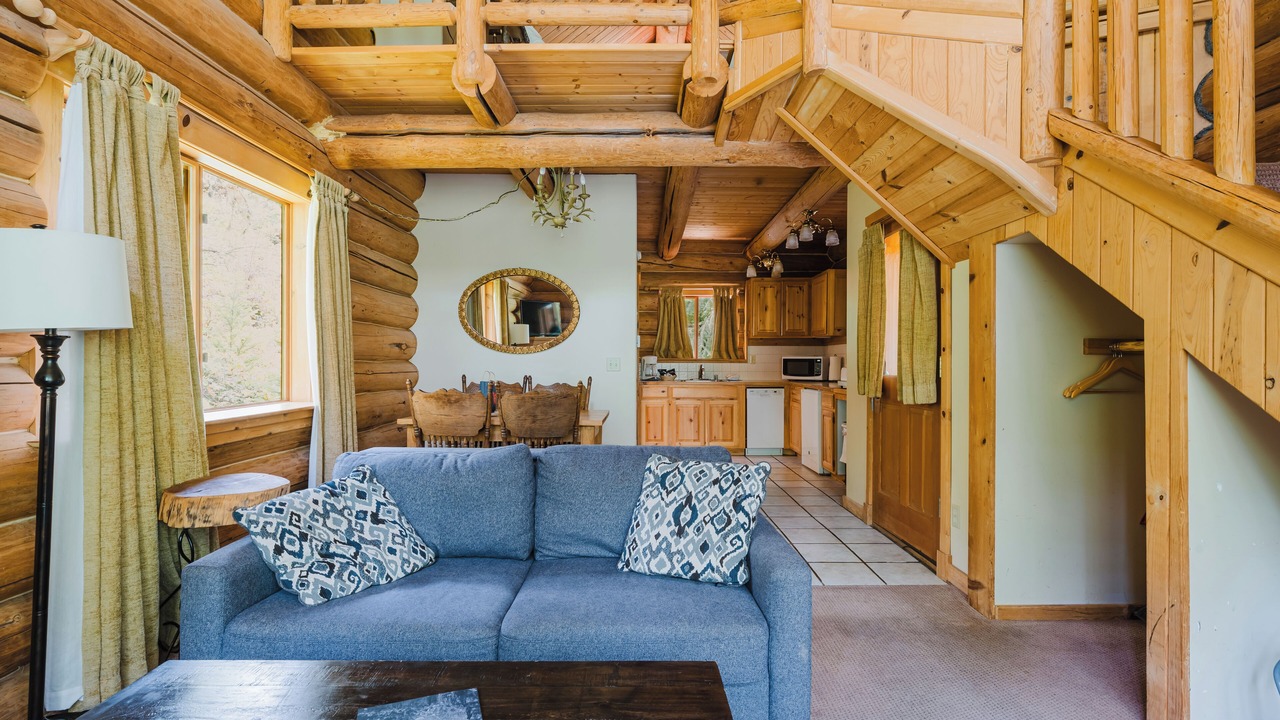 Photo of Livingroom in Enumclaw