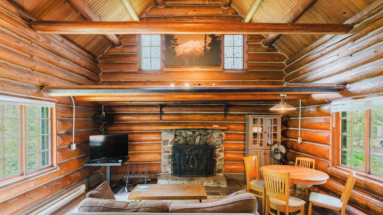 Photo of Livingroom in Enumclaw