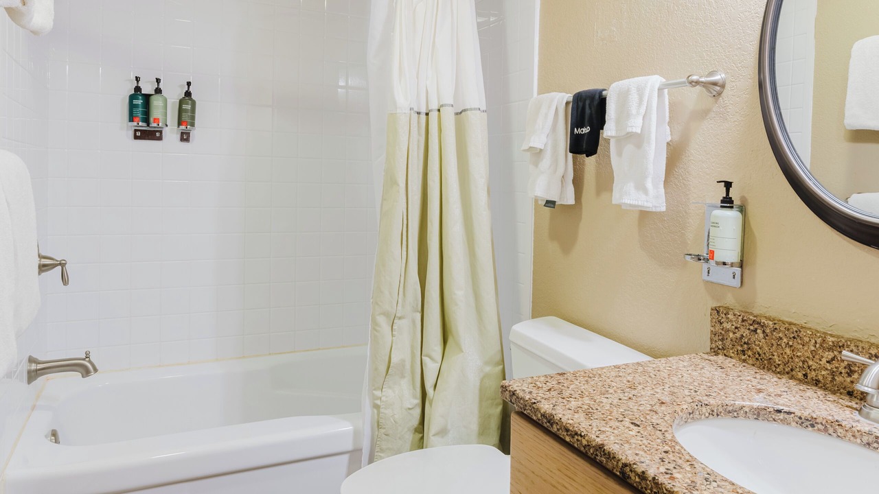 Photo of Bathroom in Enumclaw