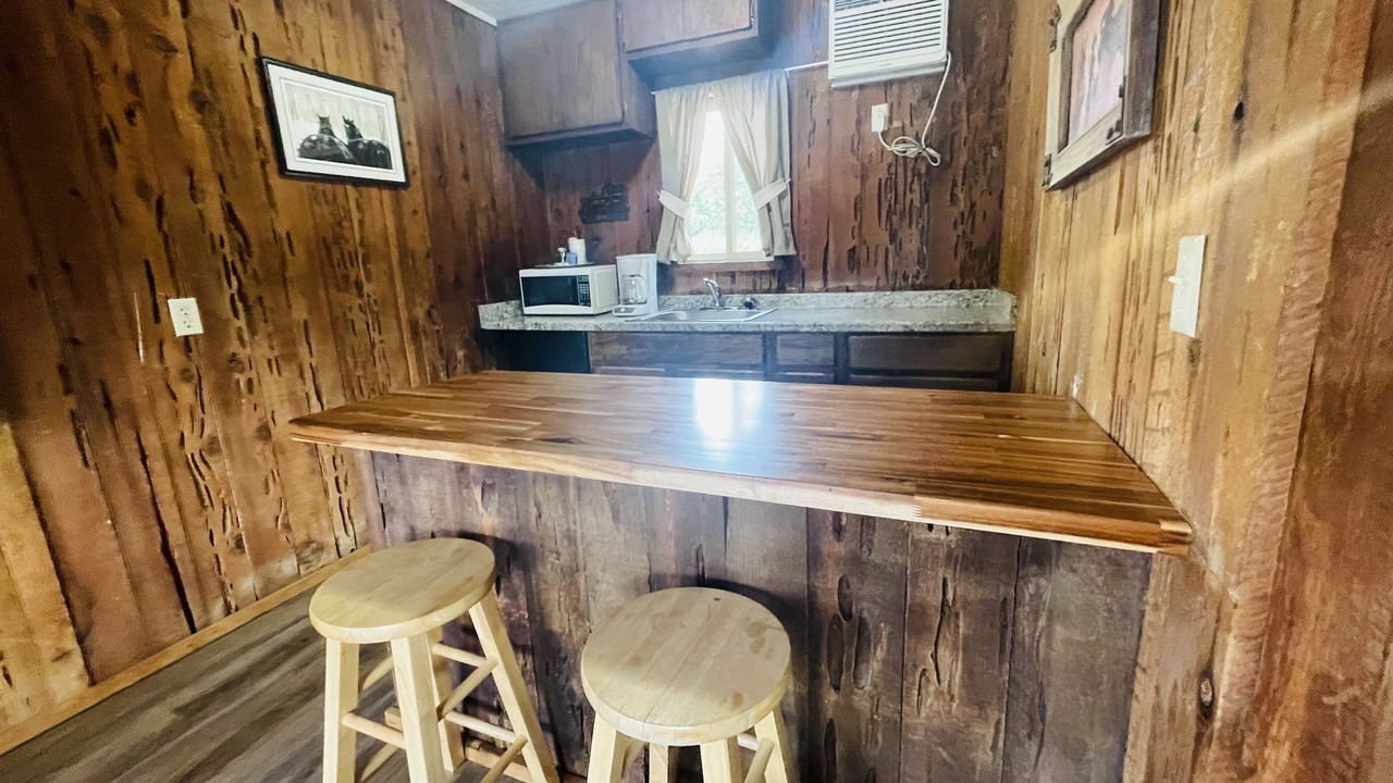 Photo of Bedroom in Shady Cove