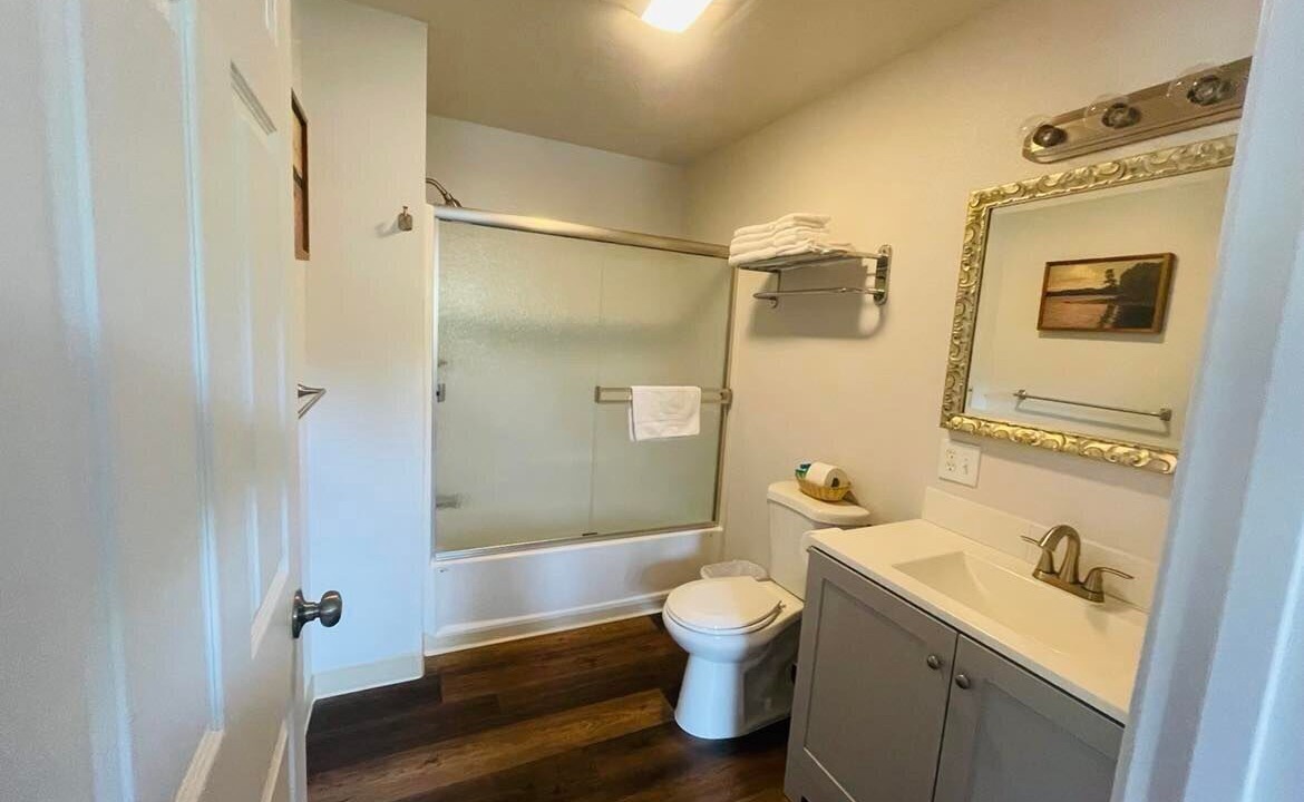 Photo of Bathroom in Shady Cove