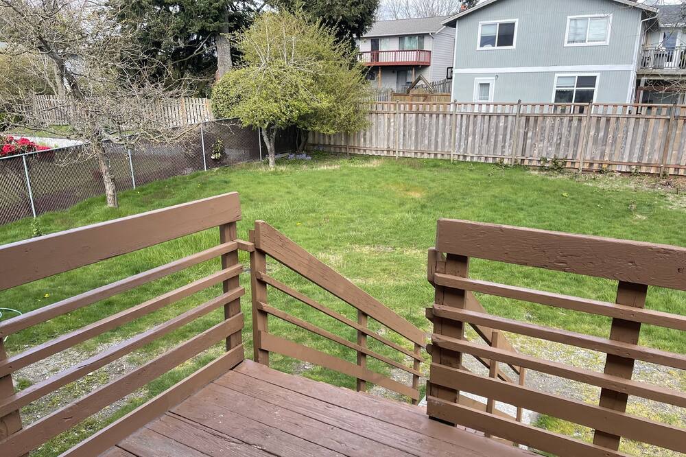 Photo of Patio Balcony in University Place
