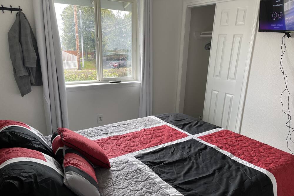 Photo of Bedroom in University Place