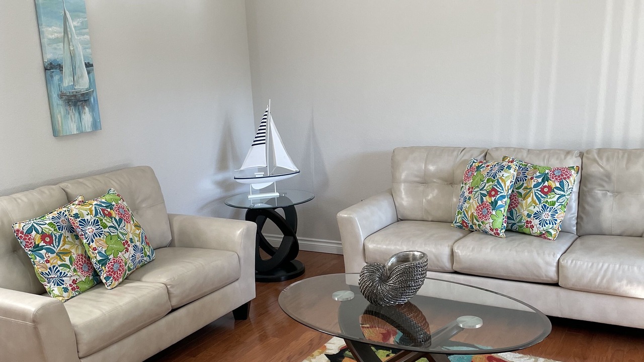 Photo of Livingroom in South Hill