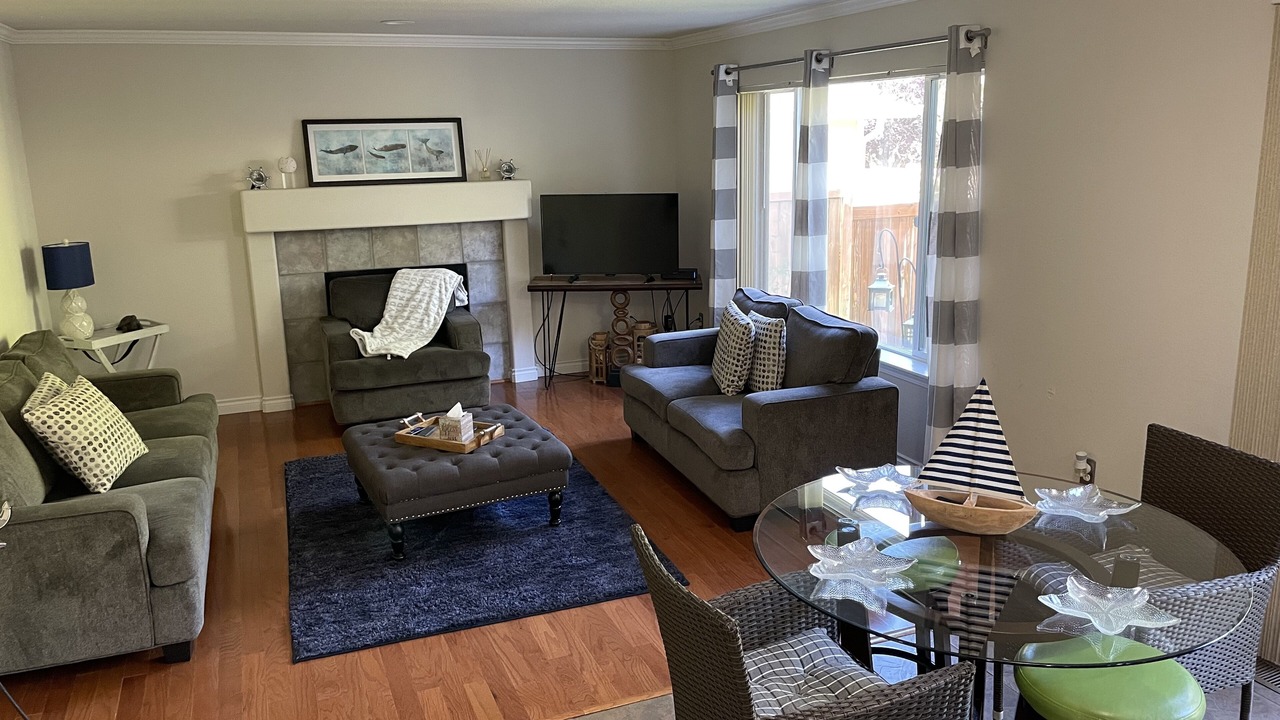 Photo of Livingroom in South Hill
