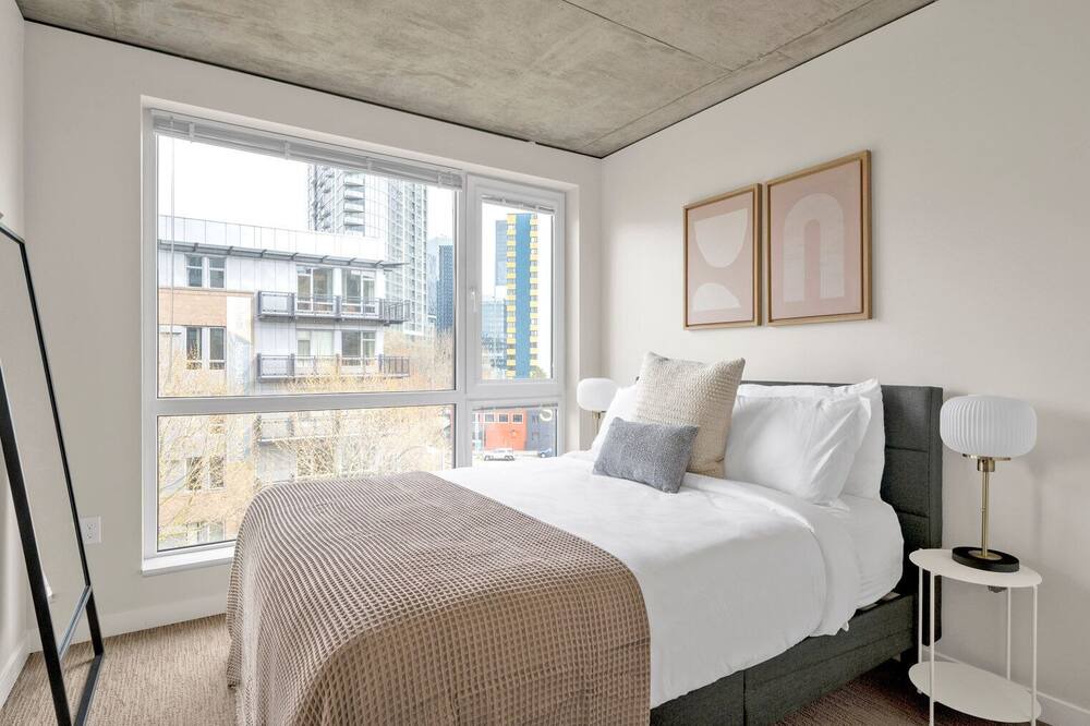 Photo of Bedroom in South Lake Union