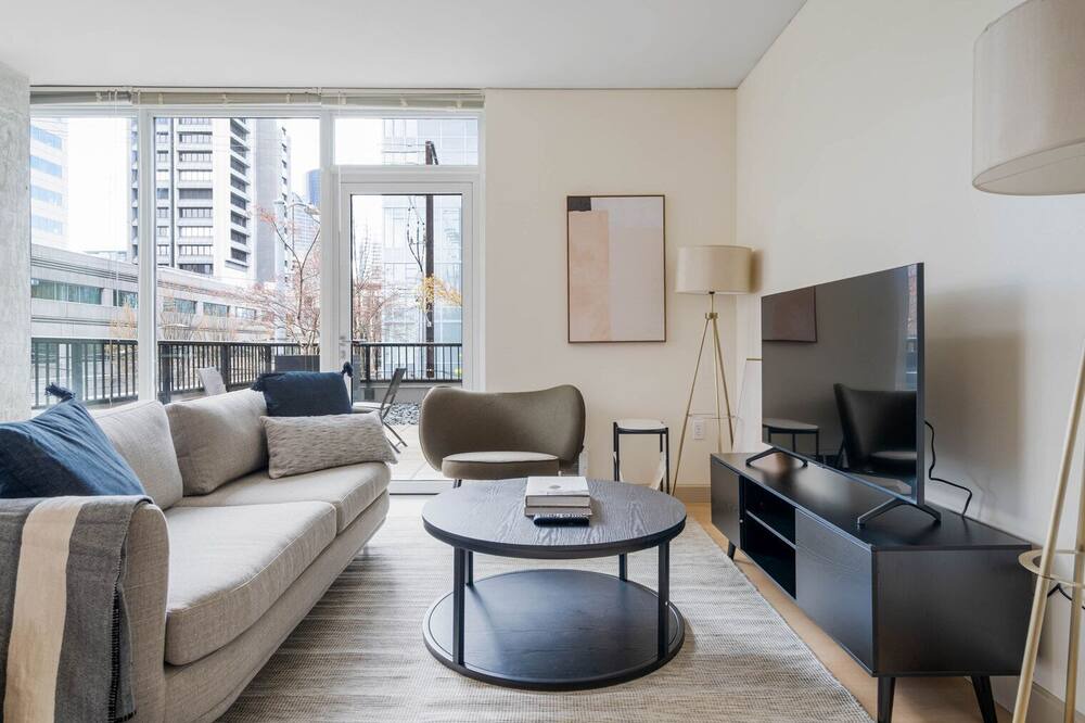 Photo of Livingroom in First Hill