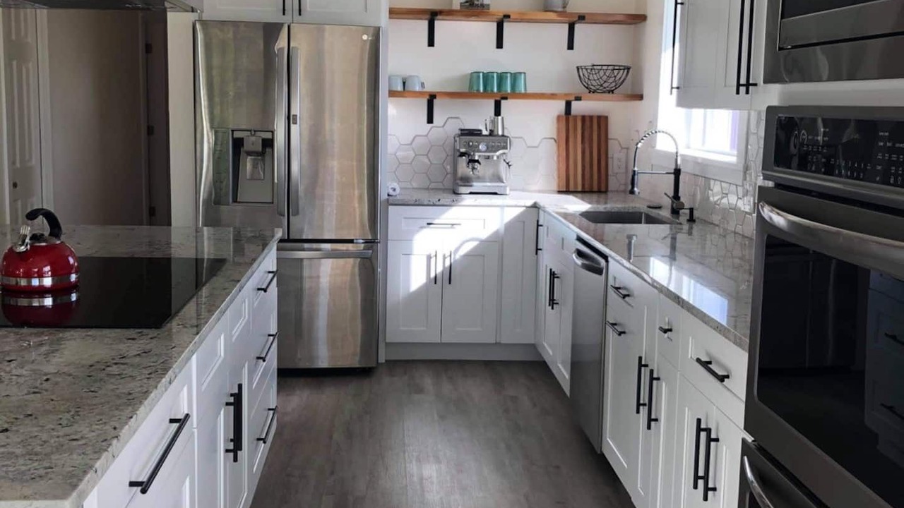 Photo of Kitchen in Dallesport
