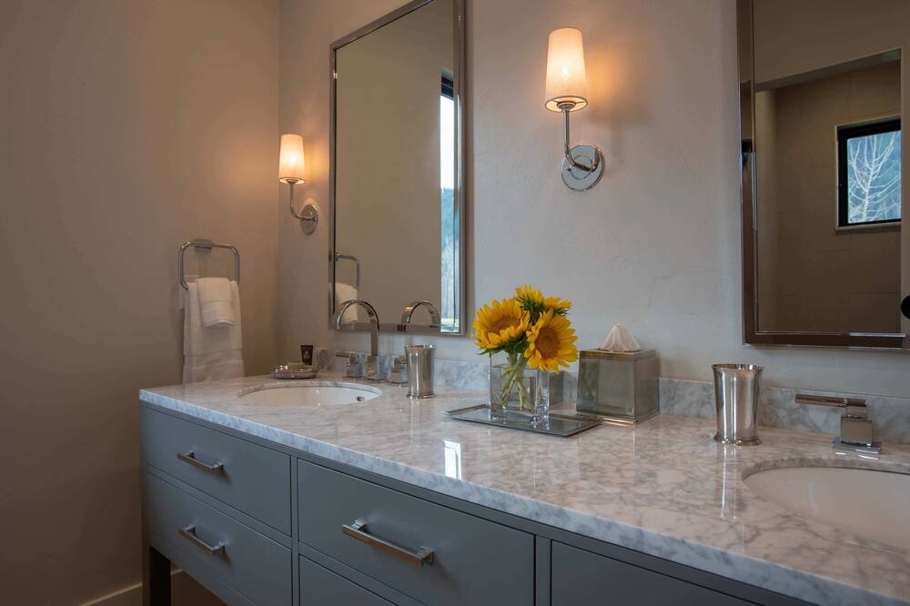 Photo of Bathroom in Hoback Junction