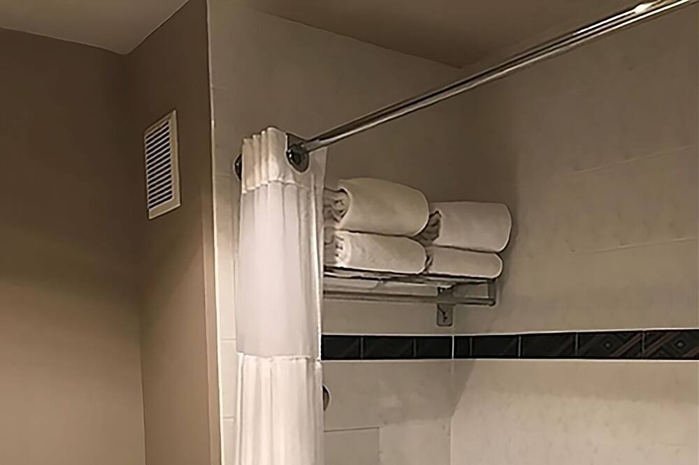 Photo of Bathroom in Altamont
