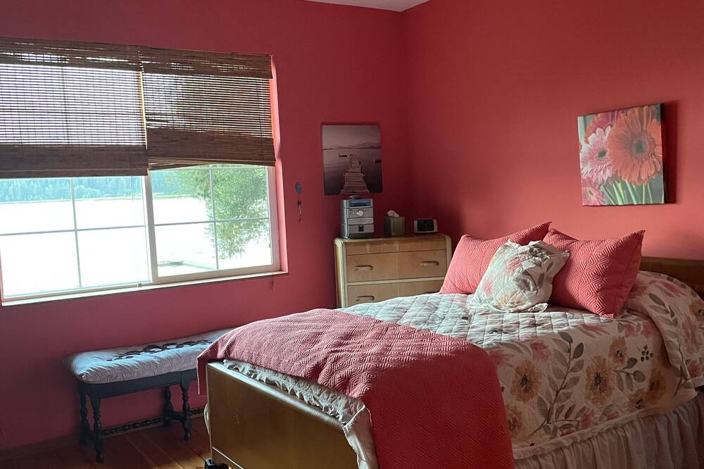 Photo of Bedroom in Valley