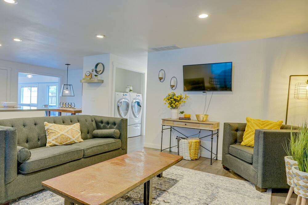 Photo of Livingroom in Boise