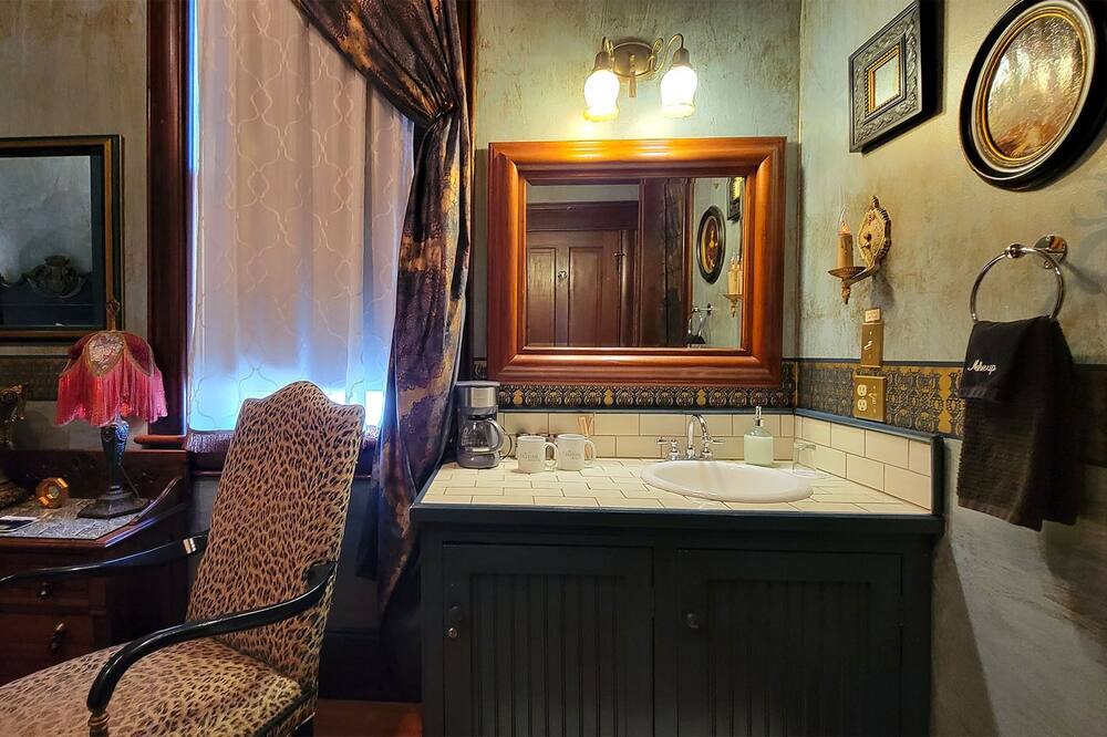 Photo of Bathroom in Historic Railroad District