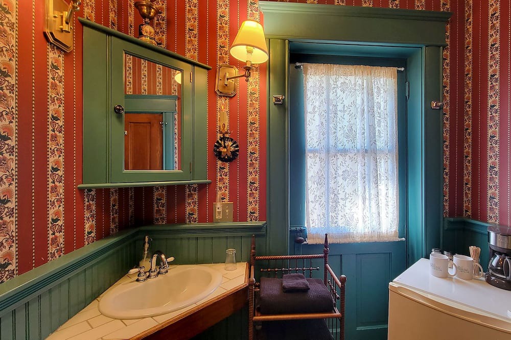Photo of Bathroom in Historic Railroad District