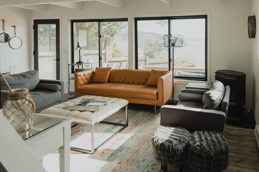 Photo of Livingroom in Clinton
