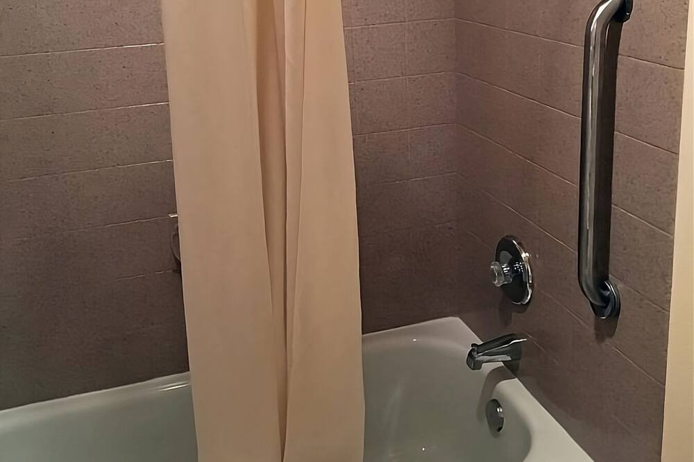 Photo of Bathroom in Kellogg