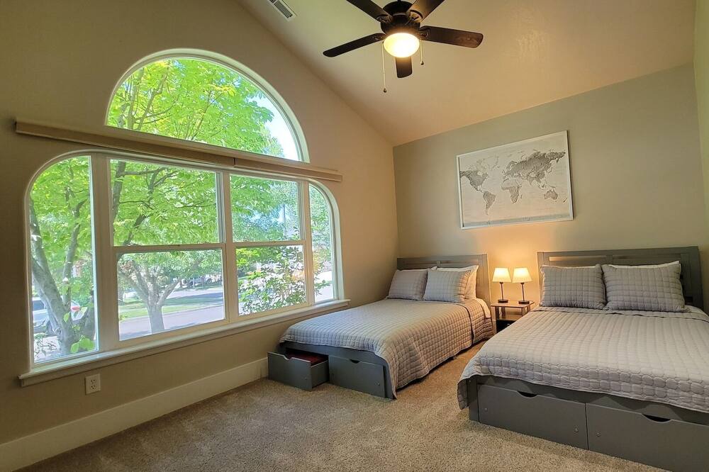 Photo of Bedroom in Medford