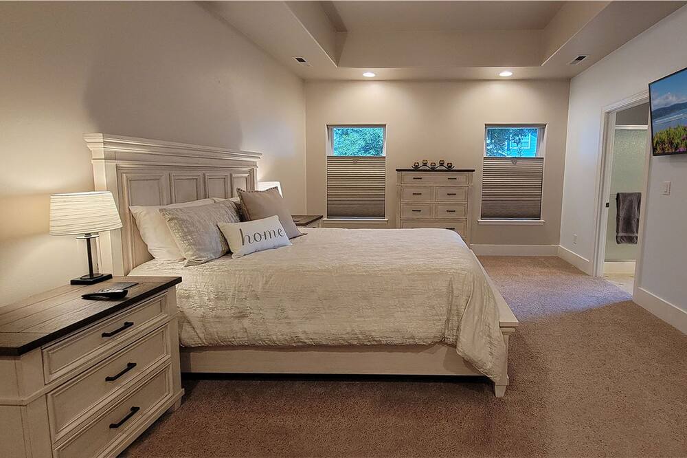 Photo of Bedroom in Medford