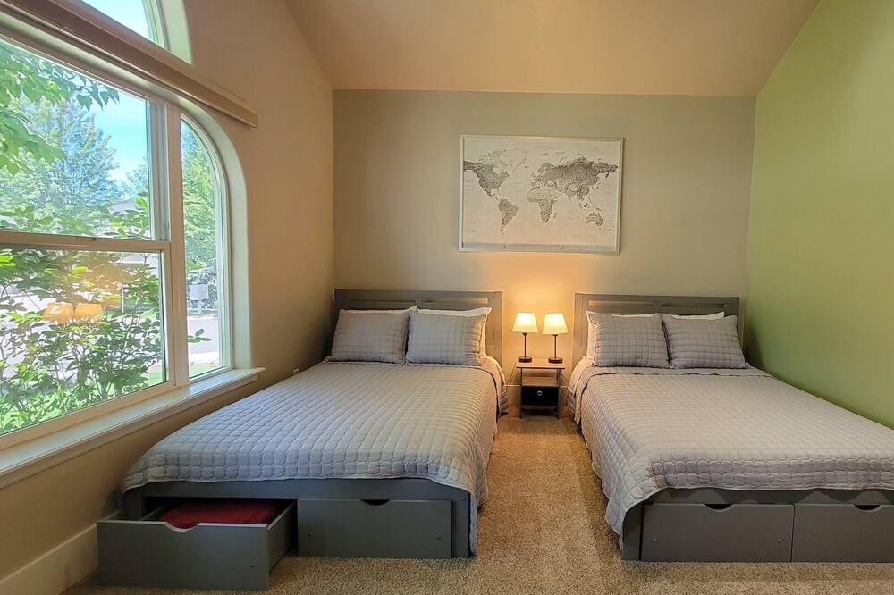 Photo of Bedroom in Medford