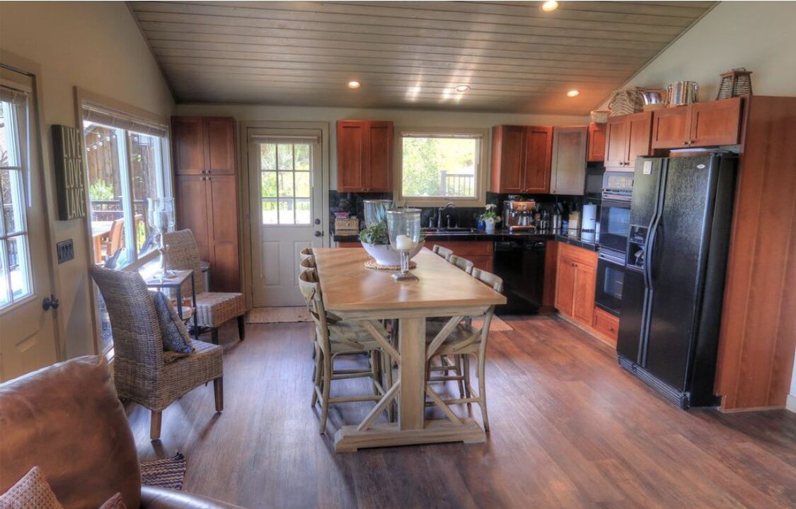 Photo of Kitchen in Rockford Bay