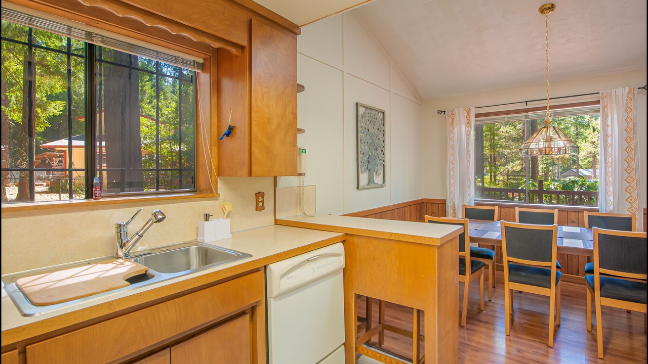 Photo of Kitchen in Hoodsport