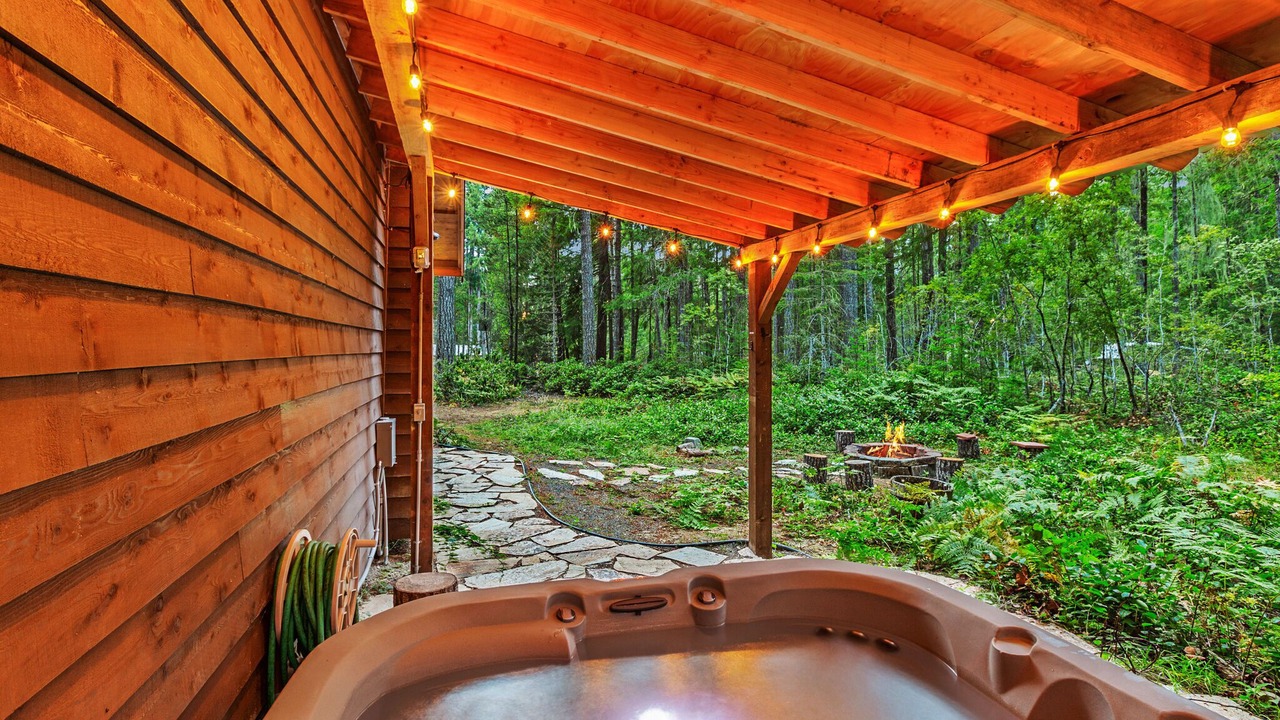 Photo of Bathroom in Hoodsport