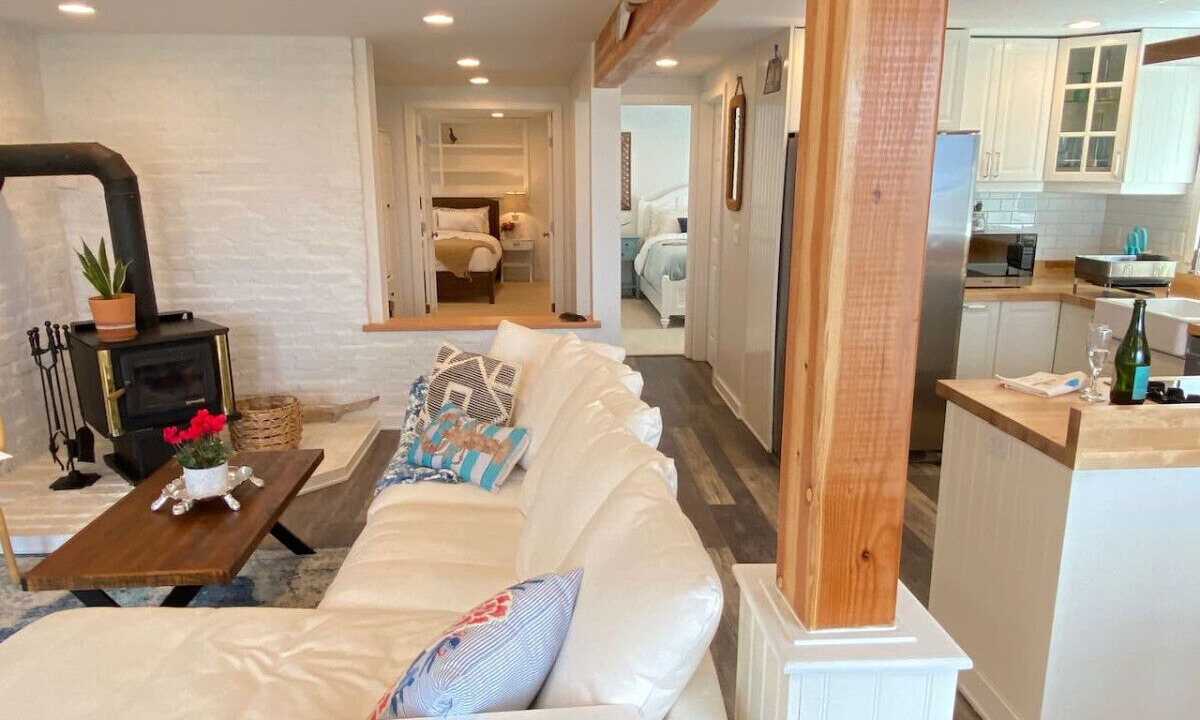 Photo of Livingroom in Alki
