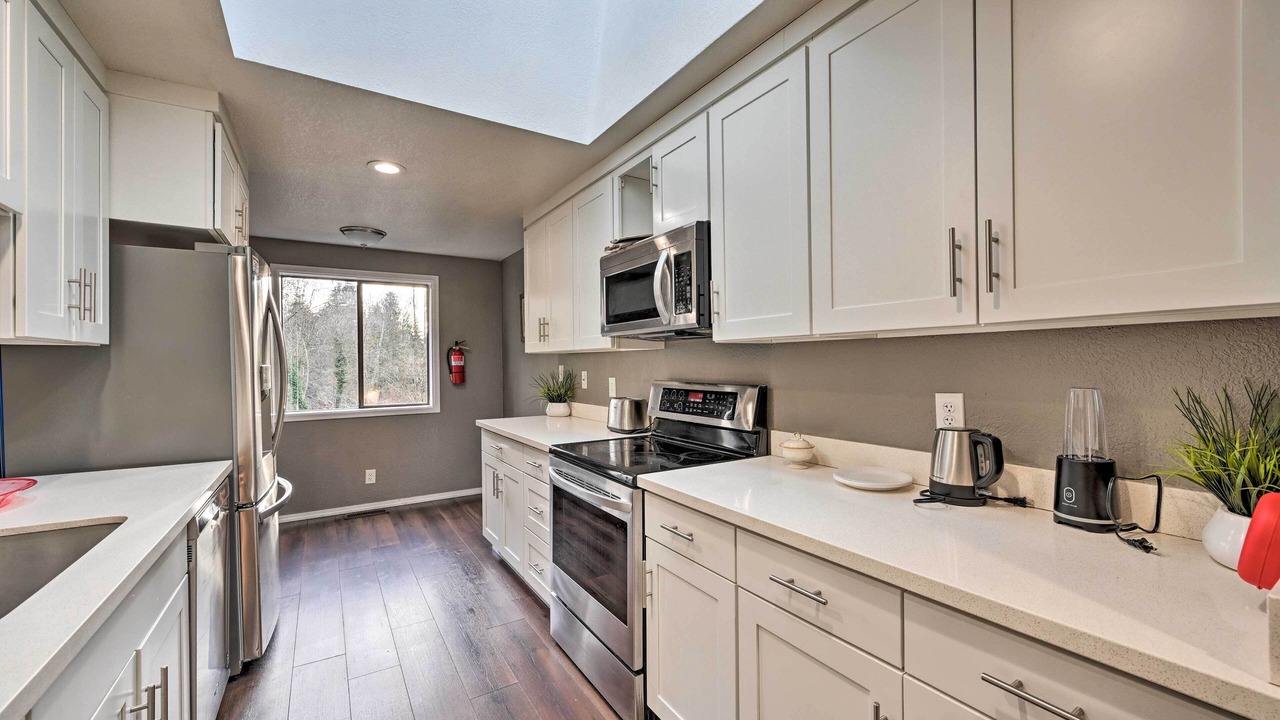 Photo of Kitchen in Shoreline