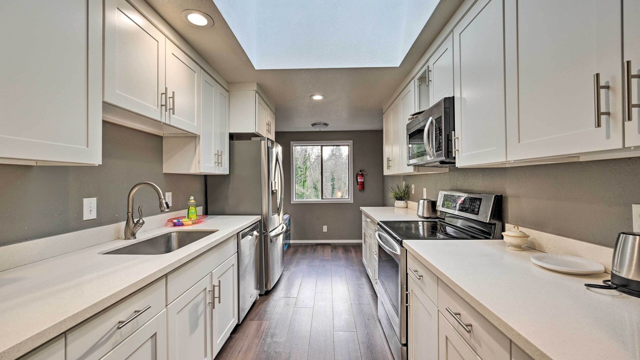 Photo of Kitchen in Shoreline