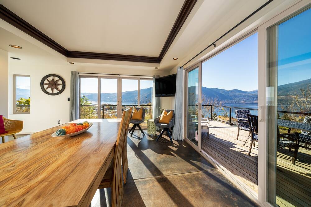 Photo of Outdoor in Manson