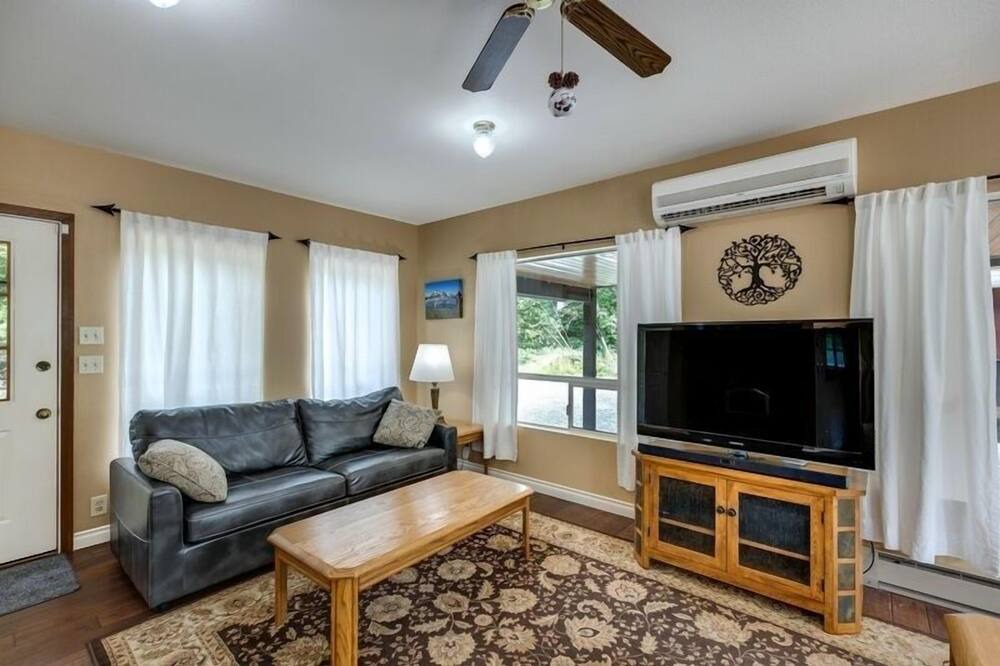 Photo of Bedroom in Whatcom County