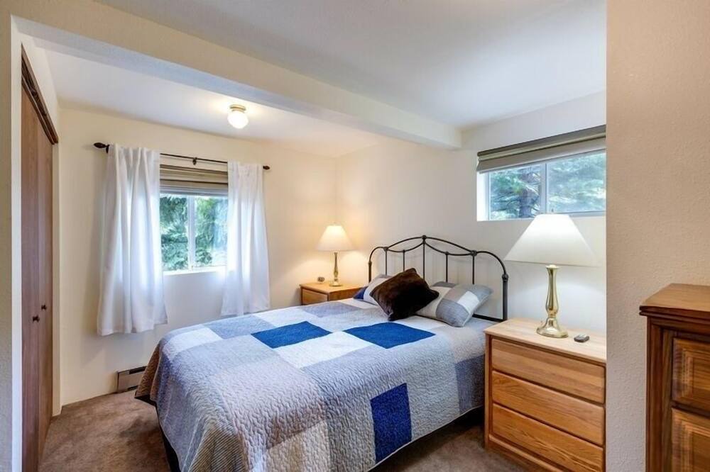 Photo of Bedroom in Whatcom County