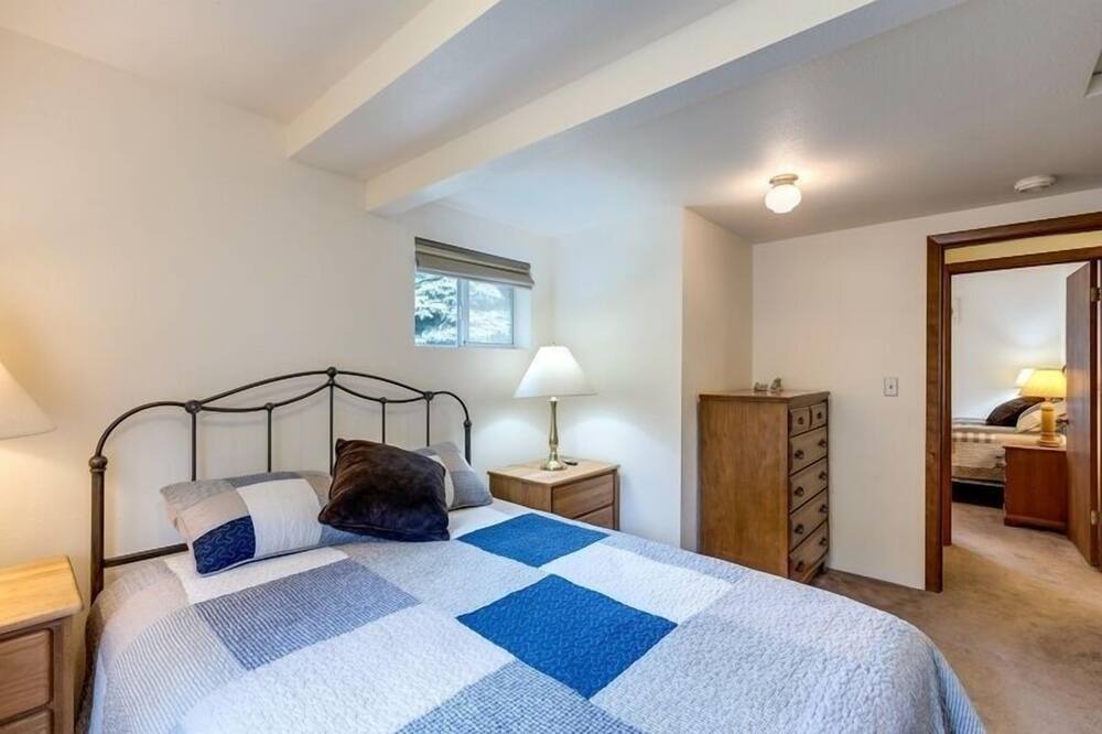 Photo of Bedroom in Whatcom County