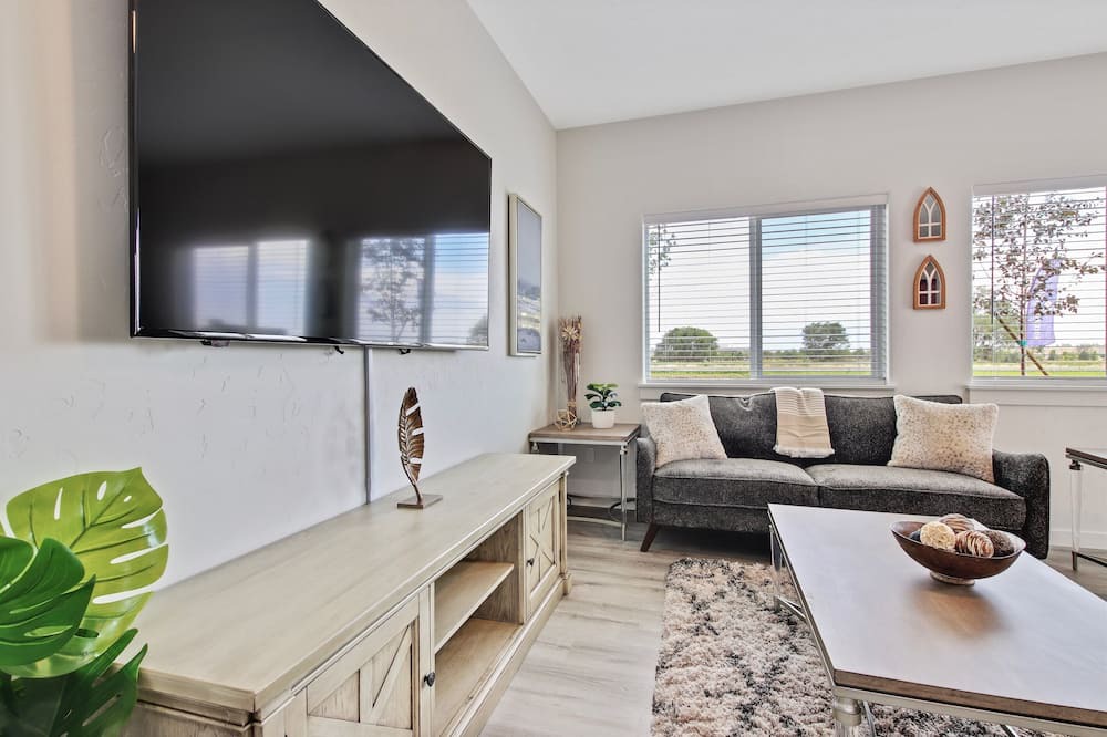 Photo of Livingroom in Nampa