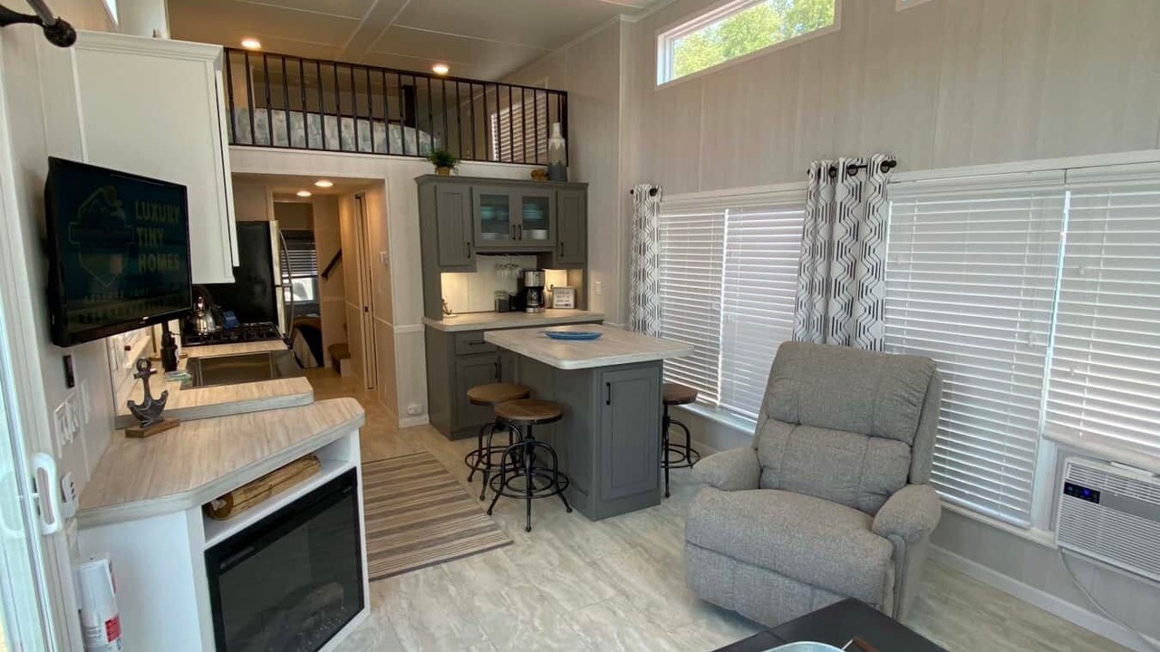 Photo of Livingroom in St. Maries