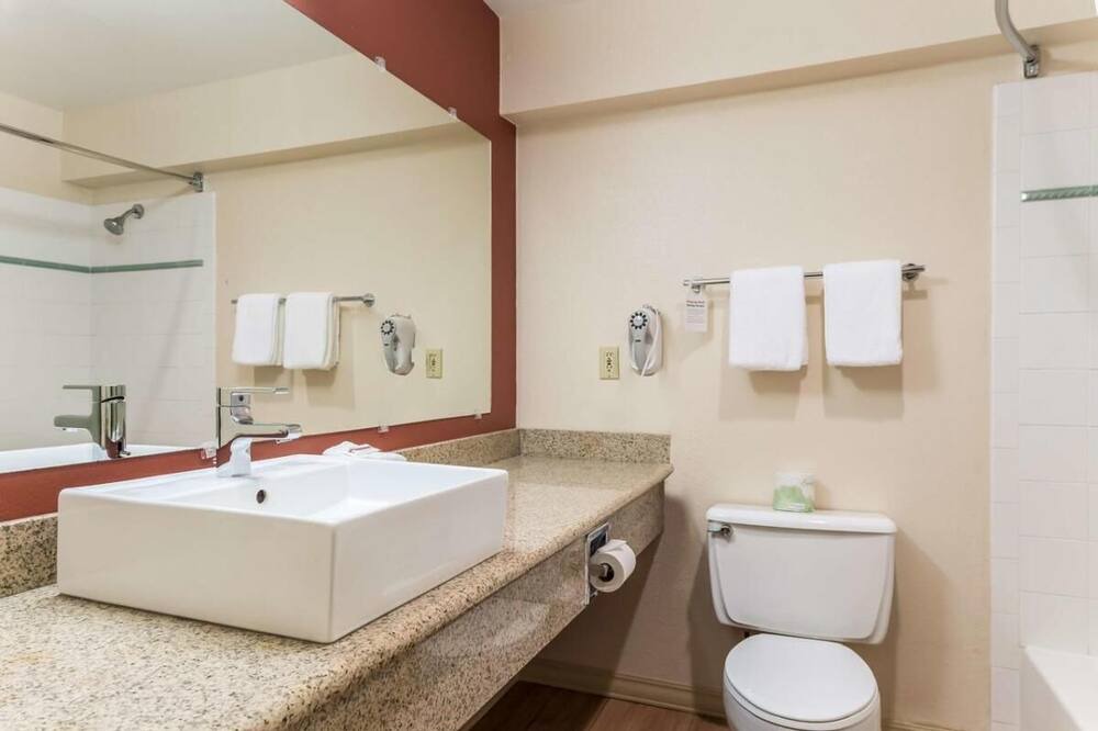 Photo of Bathroom in SeaTac