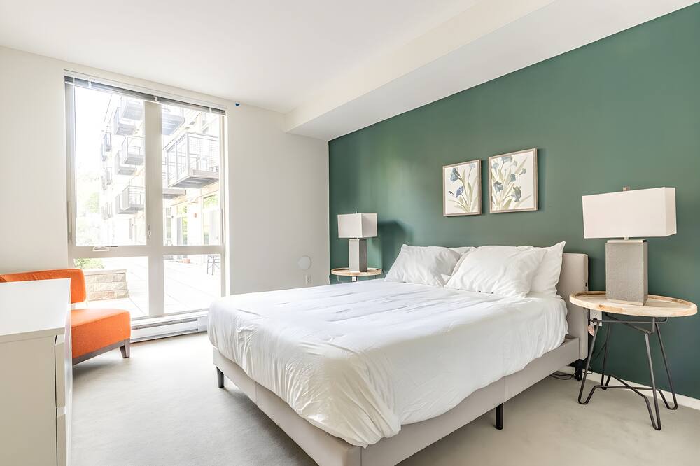 Photo of Bedroom in Mercer Island
