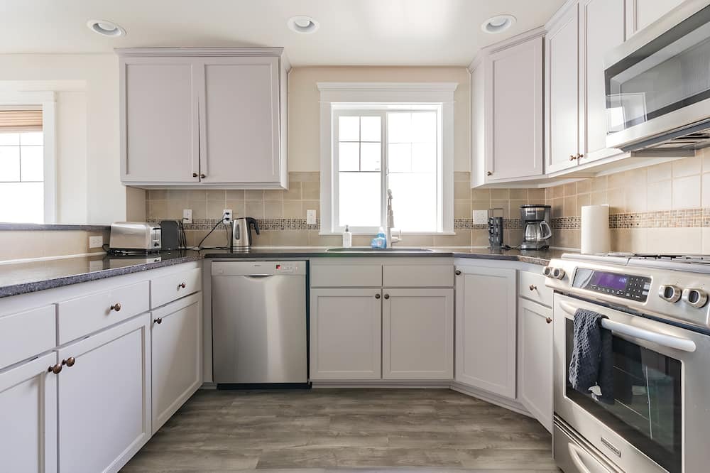Photo of Kitchen in Eastlake