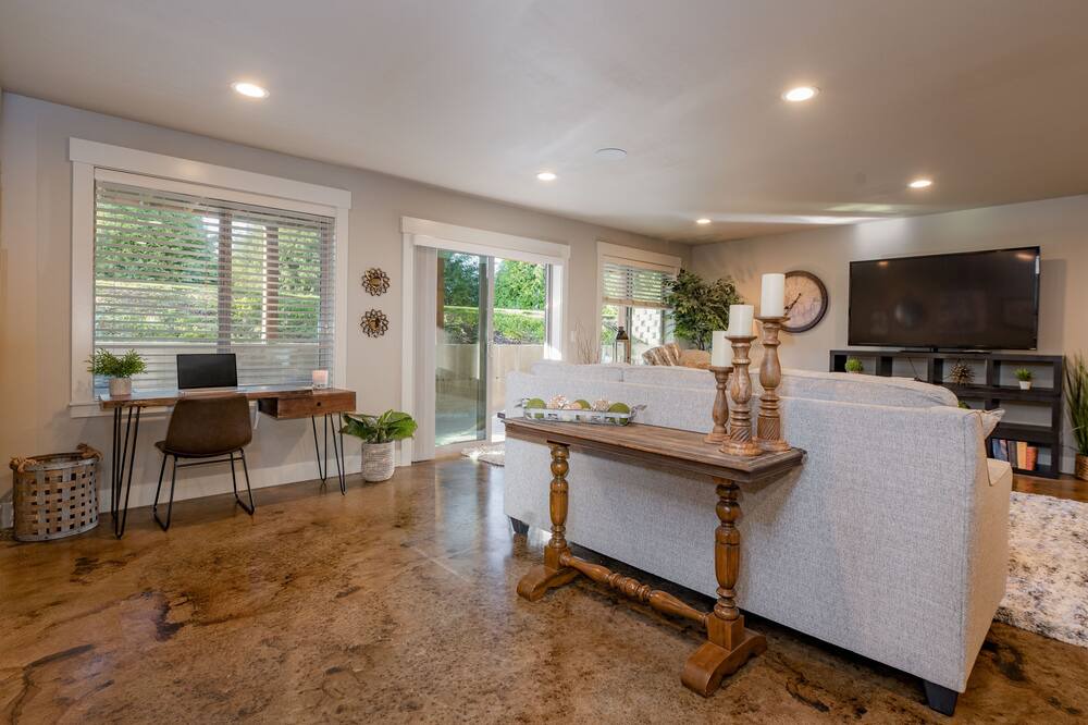 Photo of Livingroom in Ferndale