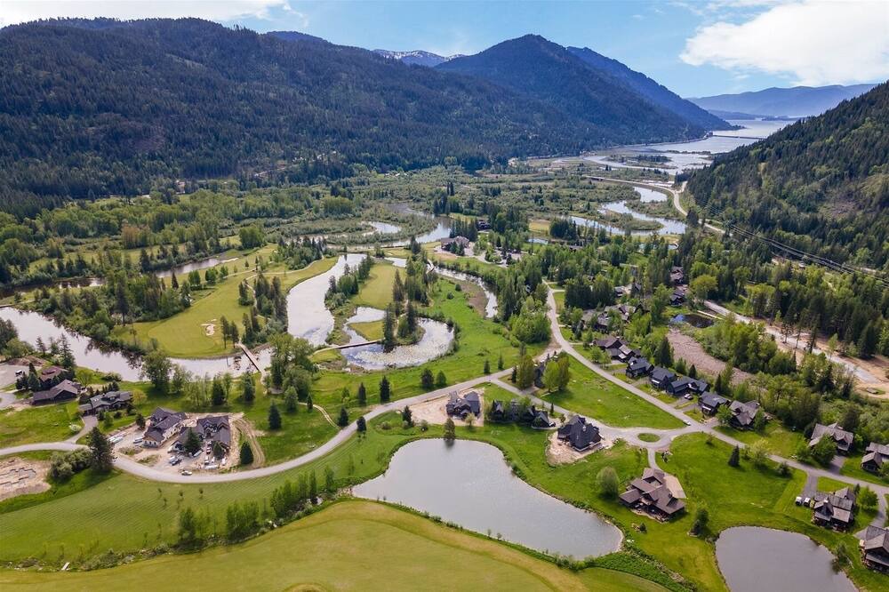 Photo of Others in Sandpoint