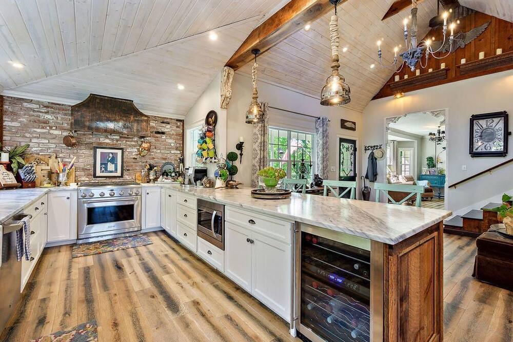 Photo of Kitchen in Central Point