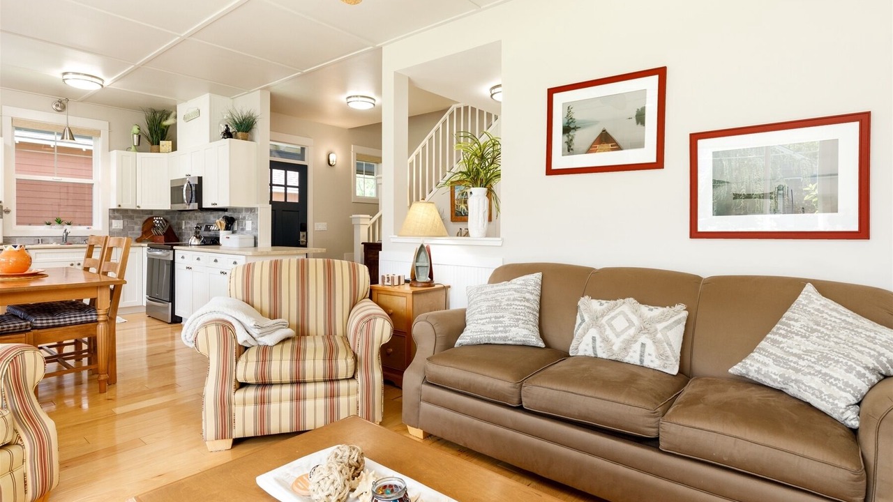 Photo of Livingroom in Oroville