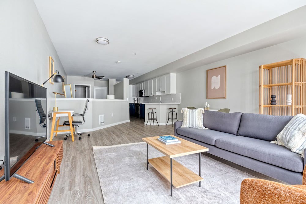 Photo of Livingroom in South Lake Union