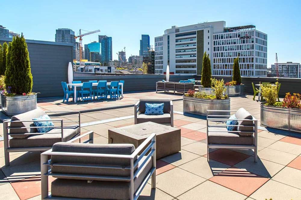 Photo of Patio Balcony in South Lake Union
