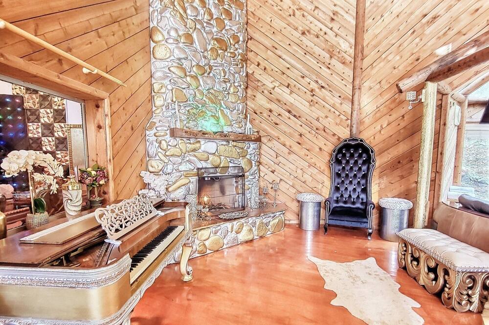 Photo of Livingroom in Inglewood