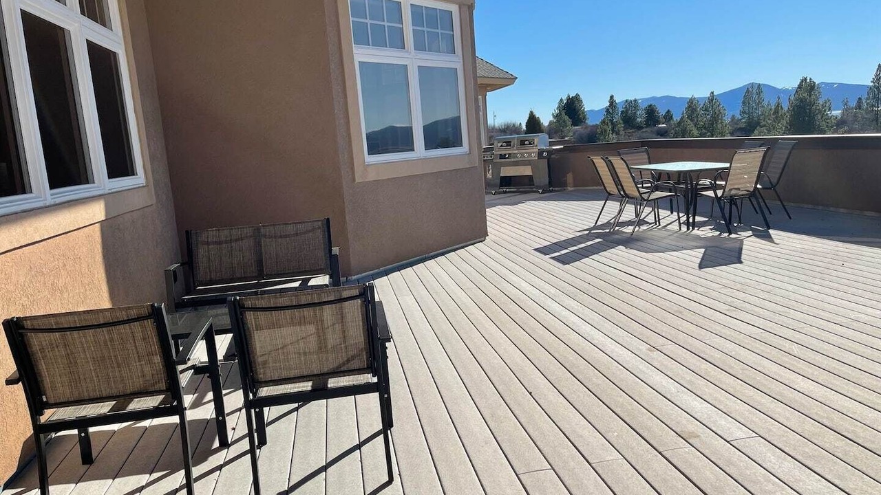Photo of Patio Balcony in Chiloquin