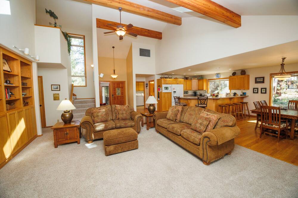 Photo of Bedroom in Sunriver