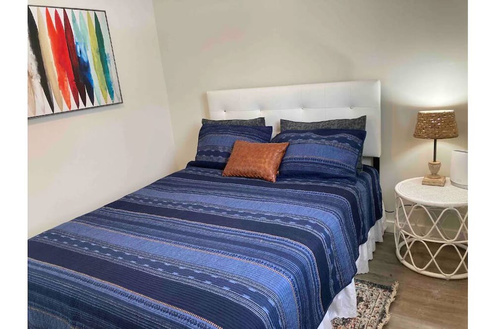 Photo of Bedroom in Manson