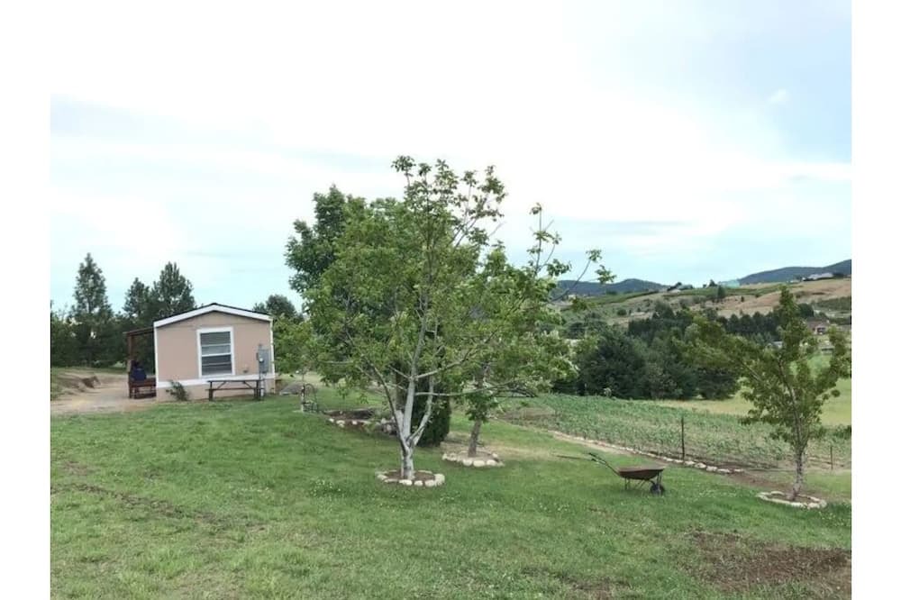 Photo of Outdoor in Manson